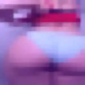Karen (29 ans) à Abbeville cherche un rencontre sexe maintenant