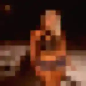 Photo exclusive de Amira, 38 ans à Angoulême - plan discret