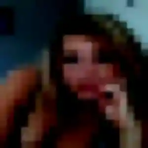 Jolie Zara, 21 ans à Arès - la contacter