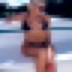 Delia, 38 ans, en ligne à Argentan pour une rencontre coquine