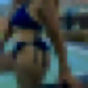 Zineb, 22 ans, connectée à Behren-lès-Forbach pour une rencontre coquine