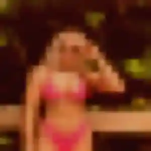 Josiane (19 ans) à Bois-d'Arcy cherche un rencontre sexe aujourd'hui