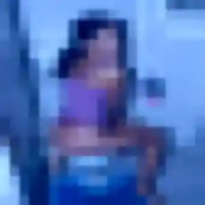 Raphaelle de Brindas, 28 ans - rencontre sexe discret