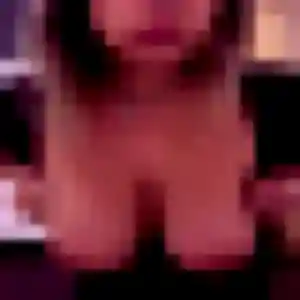 Romina (27 ans) à Bures-sur-Yvette cherche une rencontre maintenant