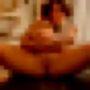 Photo exclusive de Cecile, 27 ans à Castelginest - rencontre coquine