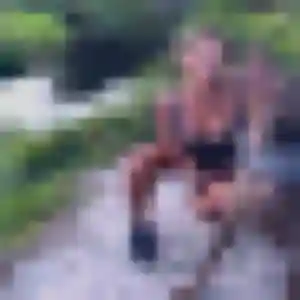 Photo exclusive de Garance, 25 ans à Chamonix-Mont-Blanc - rencontre sans lendemain