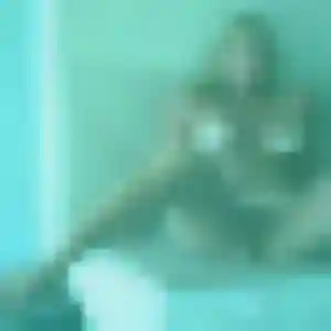 Whitney (24 ans) à Chamonix-Mont-Blanc cherche une rencontre rapidement