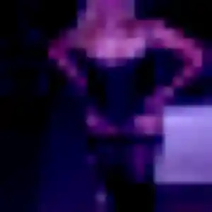 Découvre Marie-Helene, 38 ans à Charleville-Mézières en privé