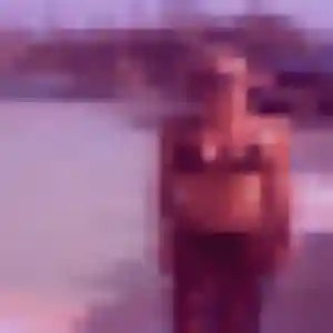 Contacte Jihane, 24 ans à Chartres-de-Bretagne en privé