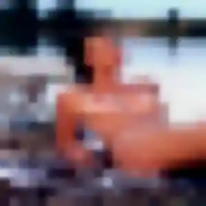 Dounia, 20 ans, en ligne à Cherbourg-en-Cotentin pour une rencontre coquine