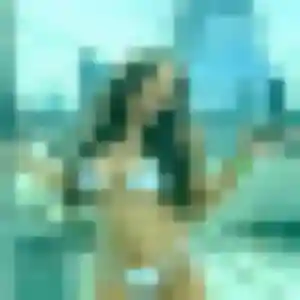 Pauline, 23 ans, en ligne à Combs-la-Ville pour un rencontre sexe