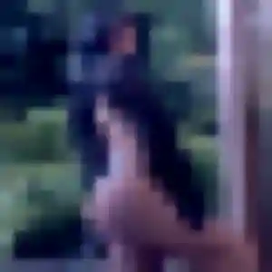 Flore, 22 ans, disponible à Coudekerque-Branche pour une rencontre coquine