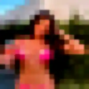Edith, 21 ans, dispo pour rencontre sexe à Dol-de-Bretagne