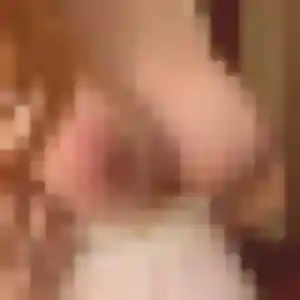 Ava, 29 ans, en ligne à Donges pour un rencontre sexe