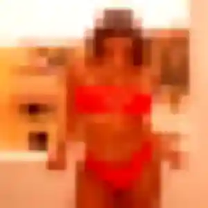 Sexy Nadine, 27 ans à Draguignan - voir sa photo