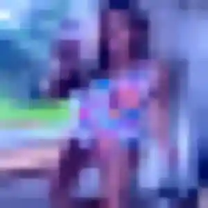 Soraya, 24 ans, connectée à Fameck pour une rencontre coquine