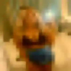 Cassandre, 22 ans, connectée à Fenain pour un rencontre sexe
