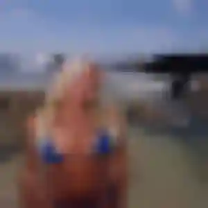 Valerie, femme de 37 ans propose rencontre sexe à Gourbeyre