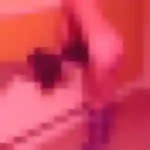 Lina, 28 ans, en ligne à Gravelines pour une rencontre coquine