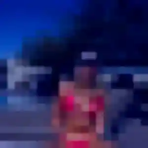Photo exclusive de Domitille, 22 ans à La Ferté-Saint-Aubin - rencontre coquine