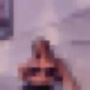 rencontre sexe à Le Barcarès : photo de Elodie, 19 ans - sans engagement