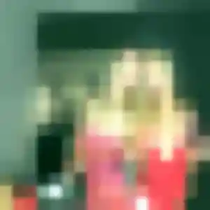 Contacte Bettina, 36 ans à Le Coteau gratuitement