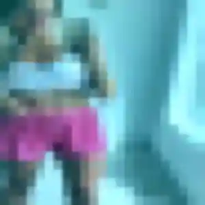 Huguette, 19 ans, en ligne à Leers pour un rencontre sexe