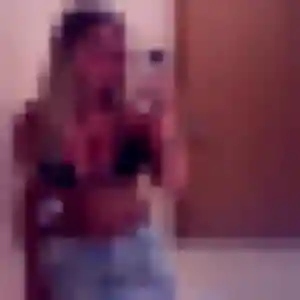 Jolie Ninon, 23 ans à Lens - voir sa photo