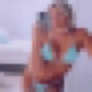 Zephyrine, femme de 33 ans propose rencontre sexe à Les Angles
