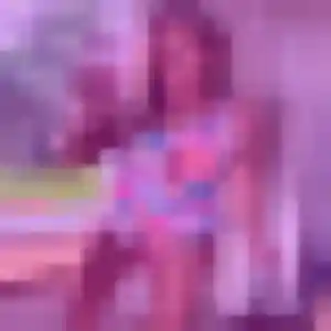Lina, 44 ans, cherche un rencontre sexe à Libourne