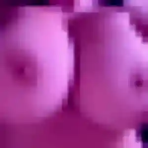 Sexy Agathe, 21 ans à Longueau - découvrir son profil