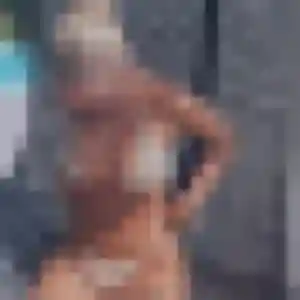 Janine, femme de 41 ans propose rencontre sexe à Mauges-sur-Loire