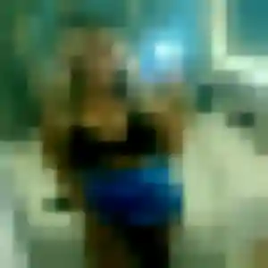 Berengere, 33 ans, en ligne à Mazé-Milon pour un rencontre sexe