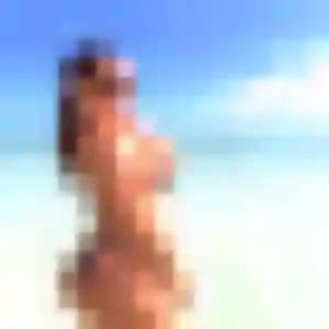 Karine (27 ans) à Menton propose un rencontre sexe ce soir