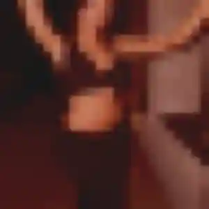 Elena, 21 ans, connectée à Mions pour une rencontre coquine