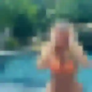 Anna (24 ans) à Montmorillon cherche une rencontre ce soir