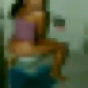 Kenza, 22 ans, cherche un rencontre sexe à Noyon