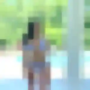 Photo exclusive de Giulia, 35 ans à Peyrolles-en-Provence - rencontre sans lendemain