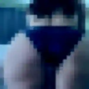 Emma (22 ans) à Pontoise propose une rencontre ce soir