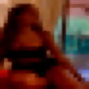 Manon, fille de 39 ans propose rencontre sexe à Puget-sur-Argens