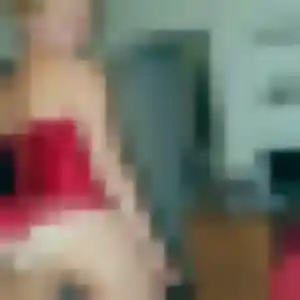 Myriam, 19 ans, en ligne à Saint-Étienne-de-Montluc pour un rencontre sexe