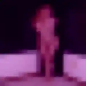 Photo de Laura à Saint-Étienne-du-Rouvray (21 ans) - rencontre sexe gratuit
