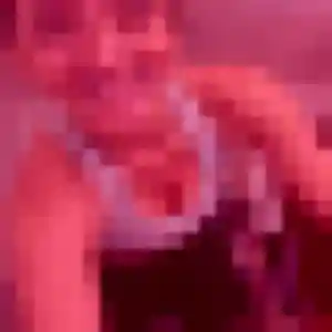 Kelly, 33 ans, connectée à Saint-Grégoire pour un rencontre sexe