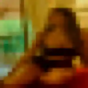 Rebecca, 44 ans, disponible à Saint-Herblain pour un rencontre sexe