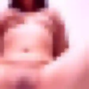 Marine, 25 ans, cherche un rencontre sexe à Saint-Jean-le-Blanc