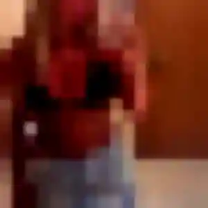 Laura de Saint-Louis, 19 ans - rencontre sexe discret
