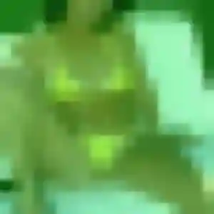 Delphine, 31 ans, connectée à Saint-Maixent-l'École pour une rencontre coquine