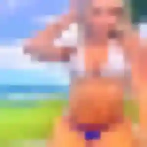 Photo exclusive de Phoebe, 40 ans à Saint-Marcellin-en-Forez - plan discret