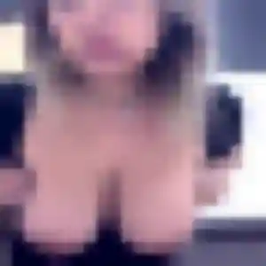 Photo exclusive de Flavia, 33 ans à Saint-Mars-du-Désert - rencontre sans lendemain