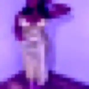 Tessa, 20 ans, connectée à Saint-Maximin-la-Sainte-Baume pour une rencontre coquine